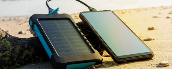 Avantages d'un chargeur solaire portable